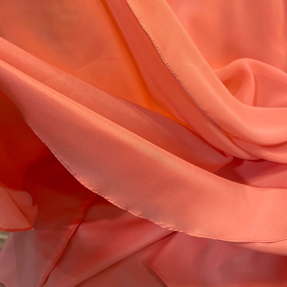 Womans Kanali K size 2 midi dress.Originally $180 (Has Built In Bra) Color Melon - Picture 5 of 9